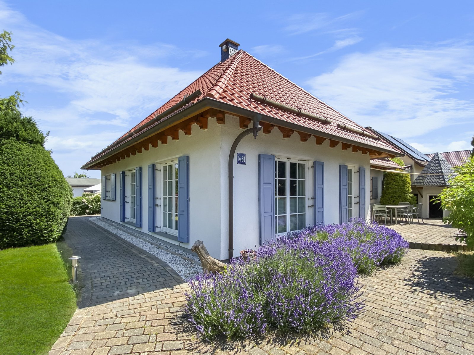 Sommerliche Aussenansicht des Ferienhauses Kupferschmiede in Wernigerode.